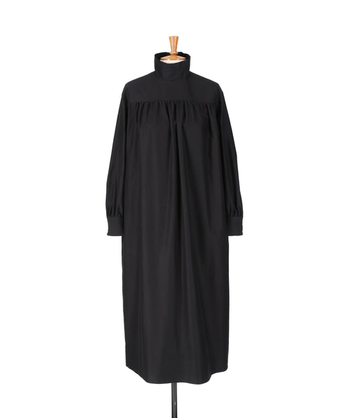 1224-03059 ライトモールスキン ハイネックドレス