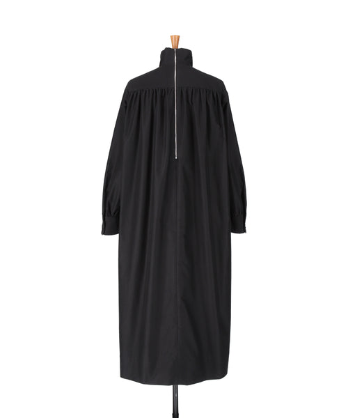 1224-03059 ライトモールスキン ハイネックドレス